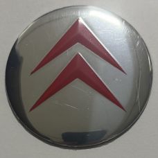 Наклейка на диск Citroen d56 выпуклый (Красный логотип на хромированном фоне)