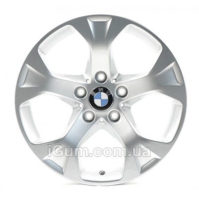 Диски Replica BMW (B995) 7,5x17 5x120 ET34 DIA72,6 (silver)