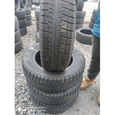 Шини Bridgestone Blizzak REVO GZ 205/60 R16 95S Б/У 6 мм