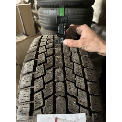 Шины Hankook Nordik IS 235/65 R17 104T (OLKO) Б/У 6 мм