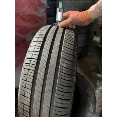 Шини Michelin Energy XM2 215/60 R16 95H Б/У 7,5 мм