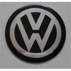 Аксессуары Наклейка на диск Volkswagen 56 алюминий (Серебристый логотип на черном фоне)